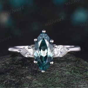 Marquis Cut emerald Green Sapphire Ring white Gold 6 prong three stone  Ring